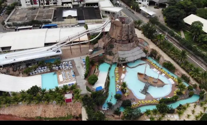 Apartamento Spazzio Di Roma Com Acesso Ao Acqua Park Splash 卡达斯诺瓦斯 公寓
